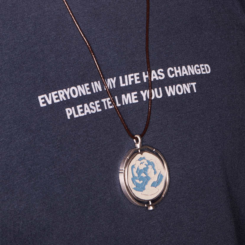 COLLAR DE ROSA AZUL DE ARCANE