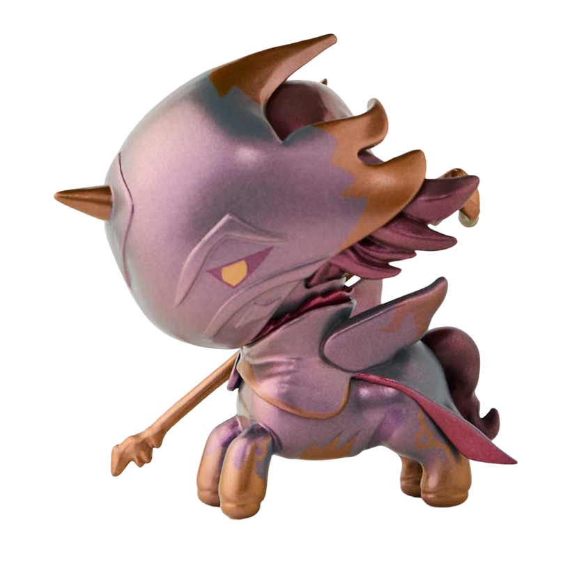 FIGURA DE UNICORNO DE EDICIÓN ESPECIAL DE VIKTOR HERALDO DE TOKIDOKI X ARCANE