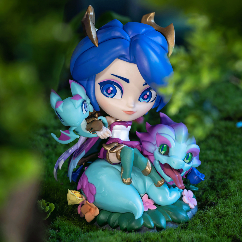 FIGURA DE ASHE DRAGONA FEÉRICA